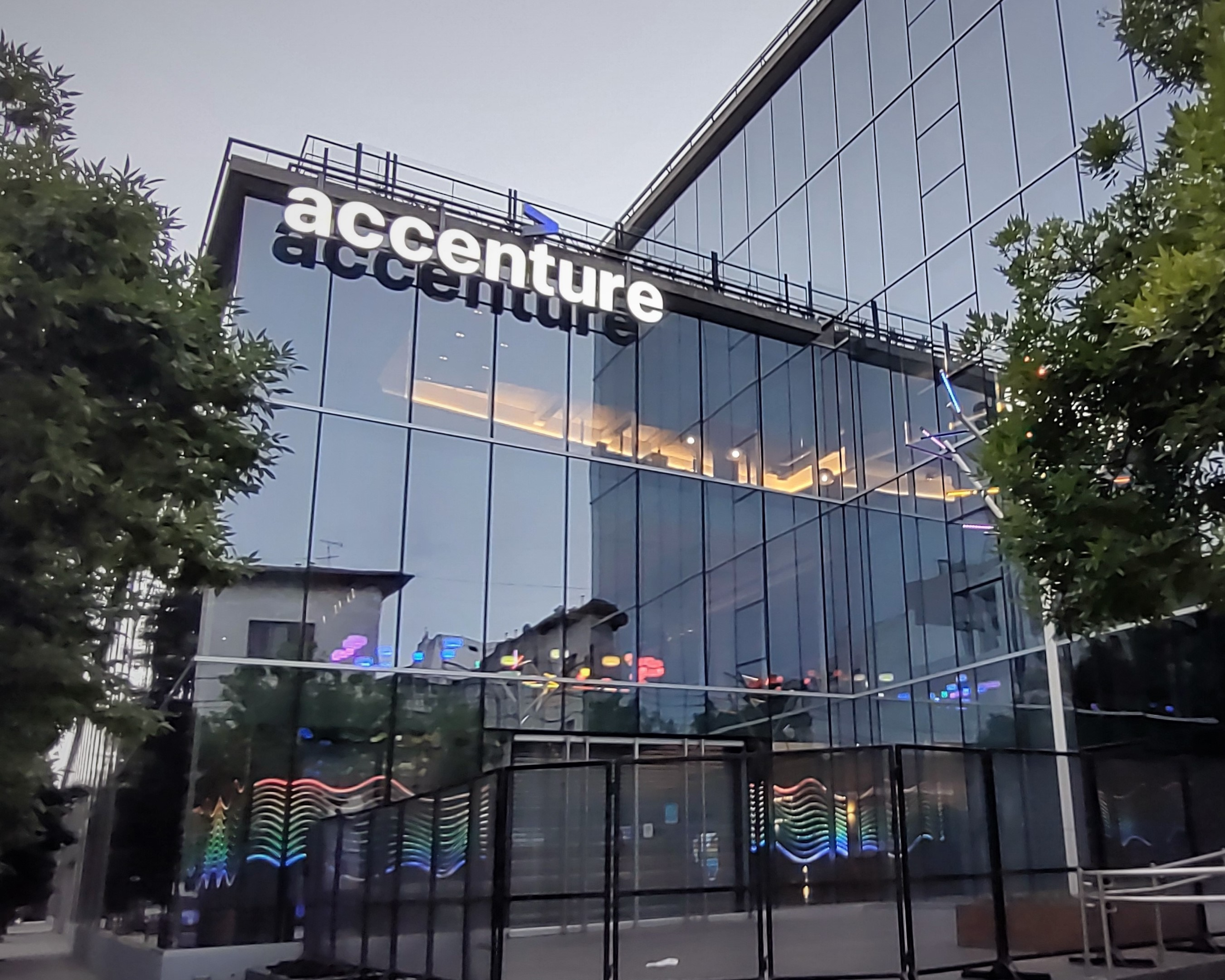 Accenture is one of the largest B2B companies offering consulting services to other businesses